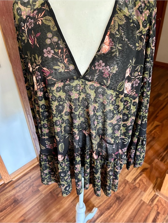 Free People Tops - Free People Black Floral V-Neck Tunic
